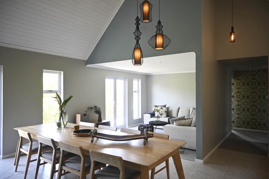 5 Bedroom Property for Sale in Stellenbosch Farms Western Cape